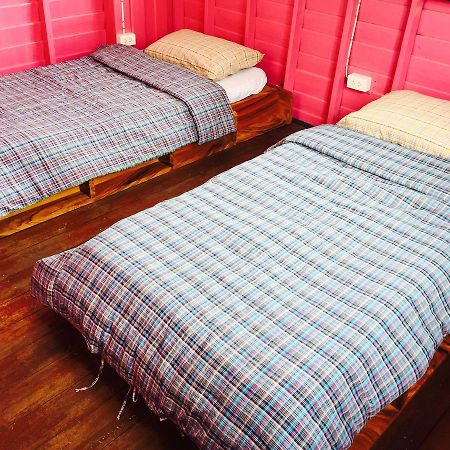 צ'יאנג ריי Bed Time Hostel Chiangrai מראה חיצוני תמונה