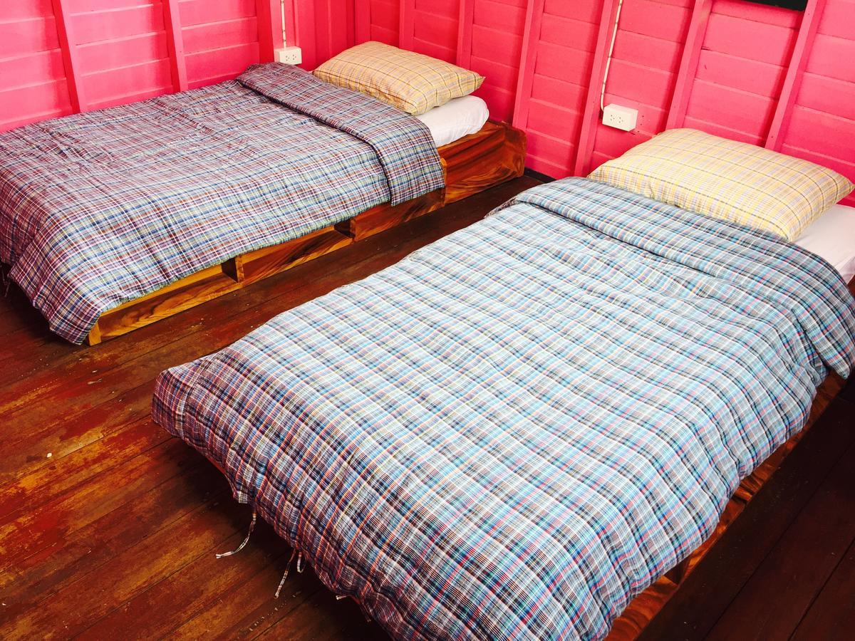 צ'יאנג ריי Bed Time Hostel Chiangrai מראה חיצוני תמונה